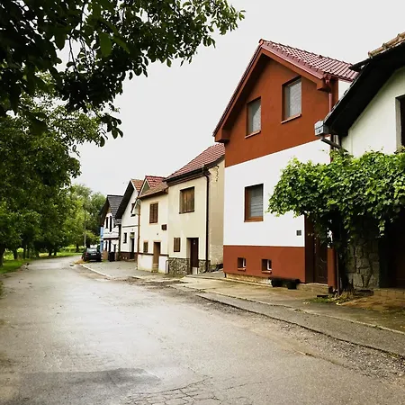 Sklep 353 * Velké Bílovice