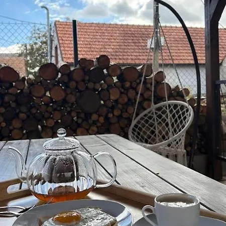 Sklep 353 Semesterbostad *